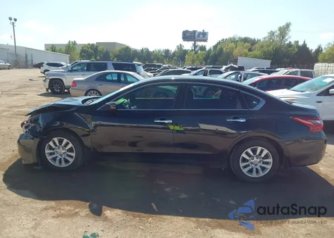 2018 Nissan Altima 2.5 S z USA, uszkodzony, nr VIN 1N4AL3APXJC286602